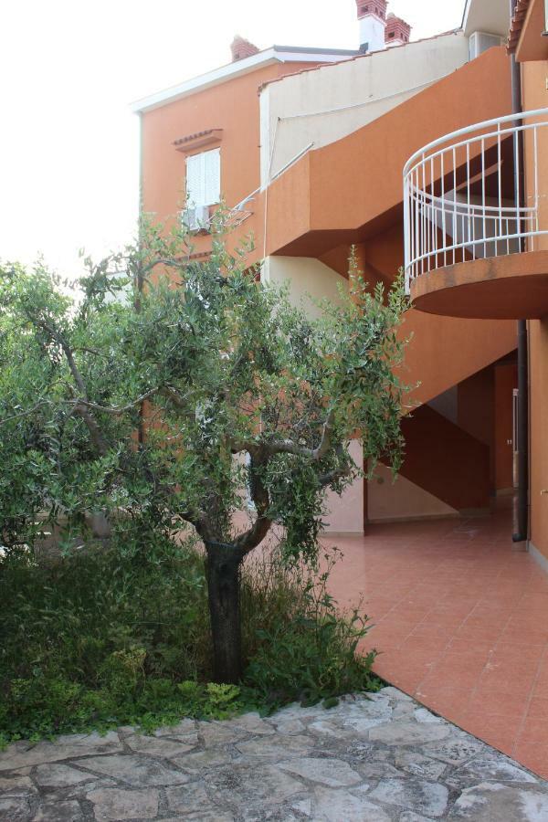 Apartamento Sanda Banjole Exterior foto